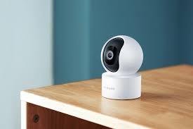 Xiaomi Mi Smart Camera Surveillance C200 WiFi Intérieure 360°, Détection Humaine AI Suivi Intelligent Sirène Audio Bidirectionnel,Compatible avec Alexa et OK Google, pour Bébé et Animaux